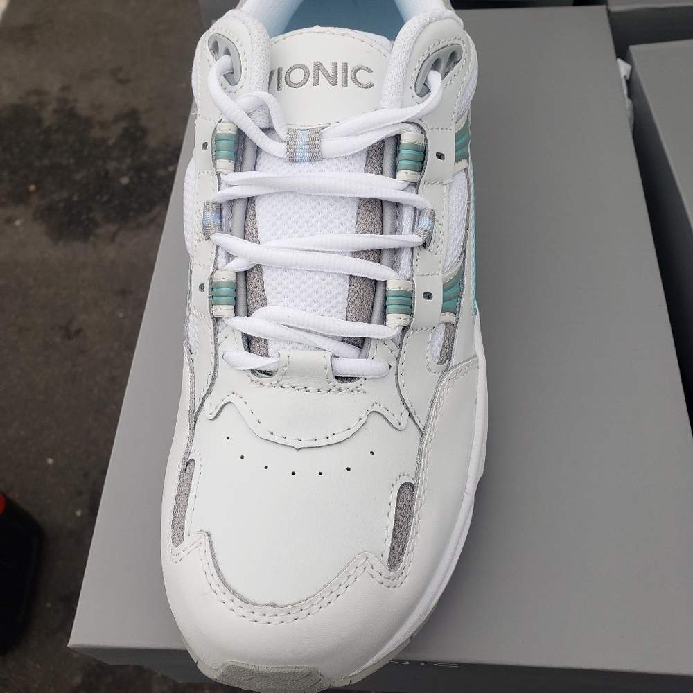 Vionic shoes